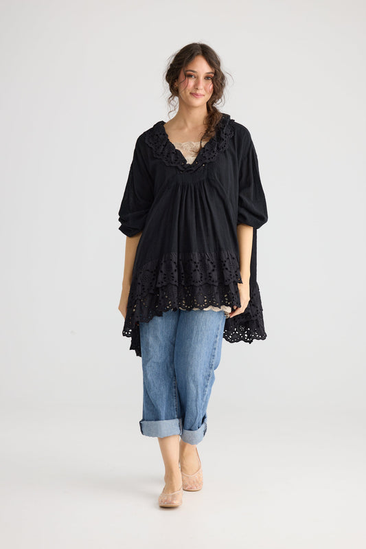 Florizel top. Ebony.