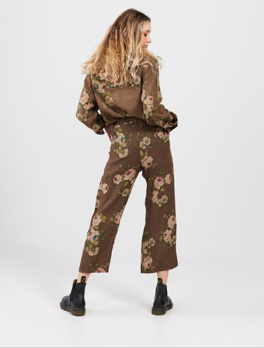 Eva floral linen pants. Chocolate