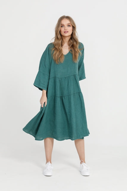 Stella linen dress. Emerald