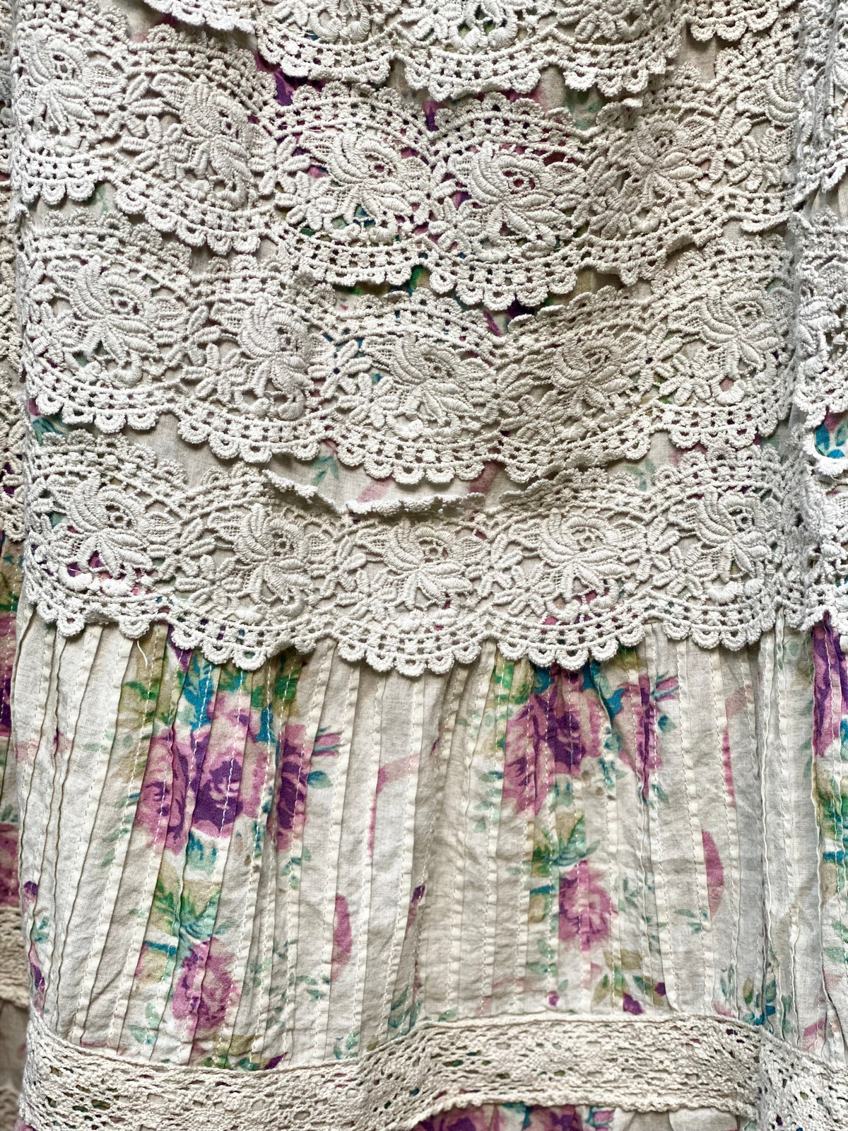 Beatrice Bloom floral cotton and vintage lace skirt. Lilac Rose.