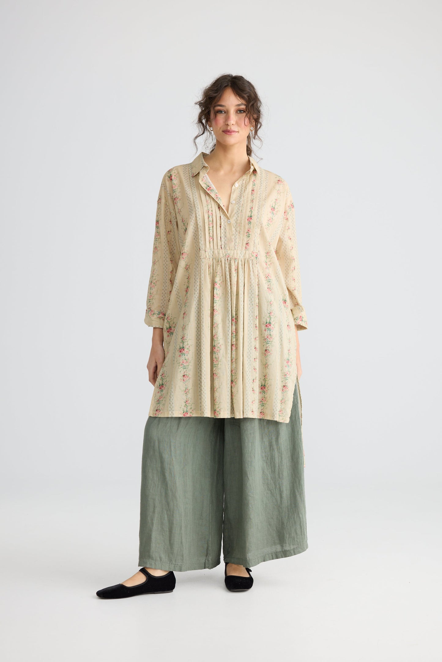 Annabella long shirt. French Floral