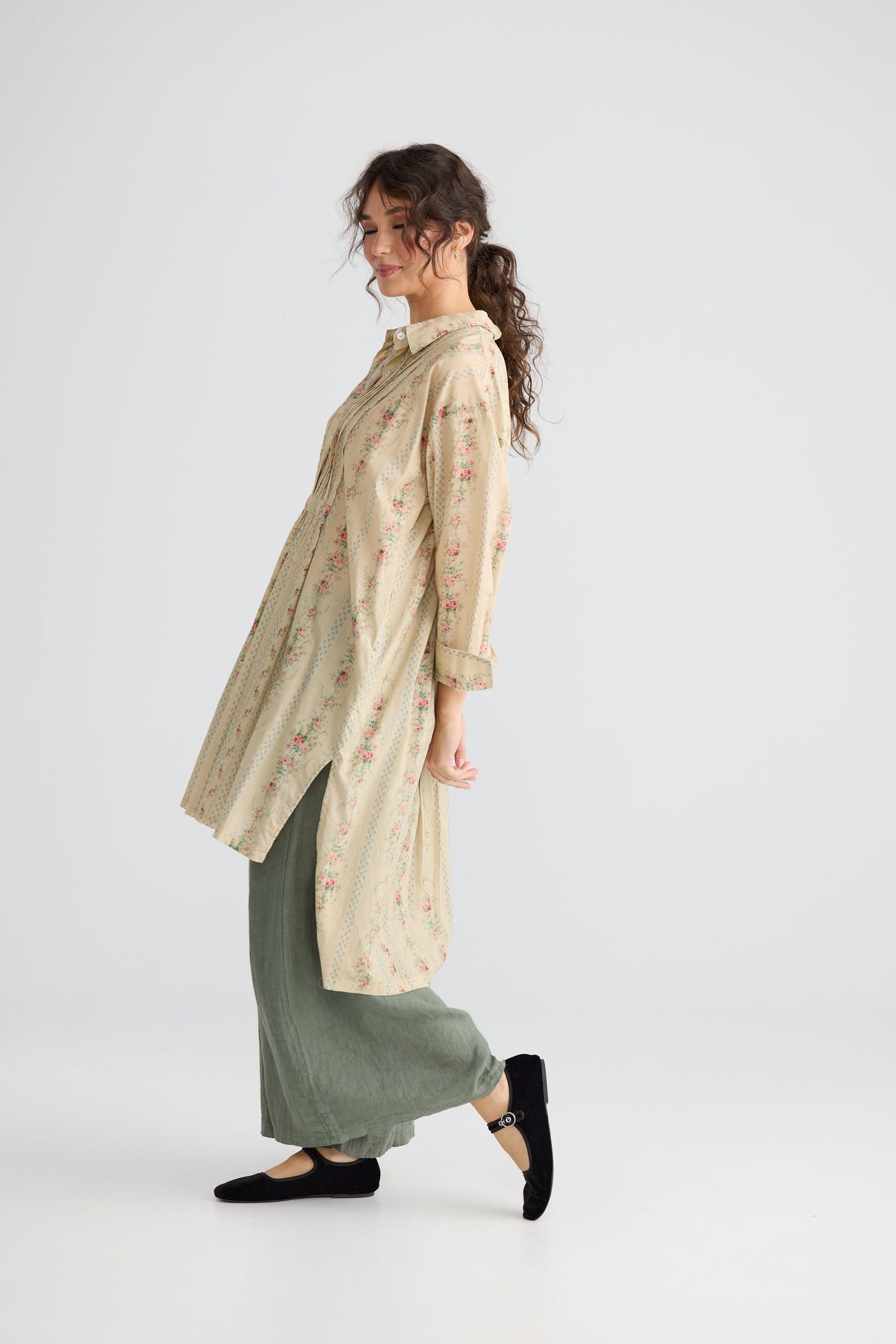Annabella long shirt. French Floral