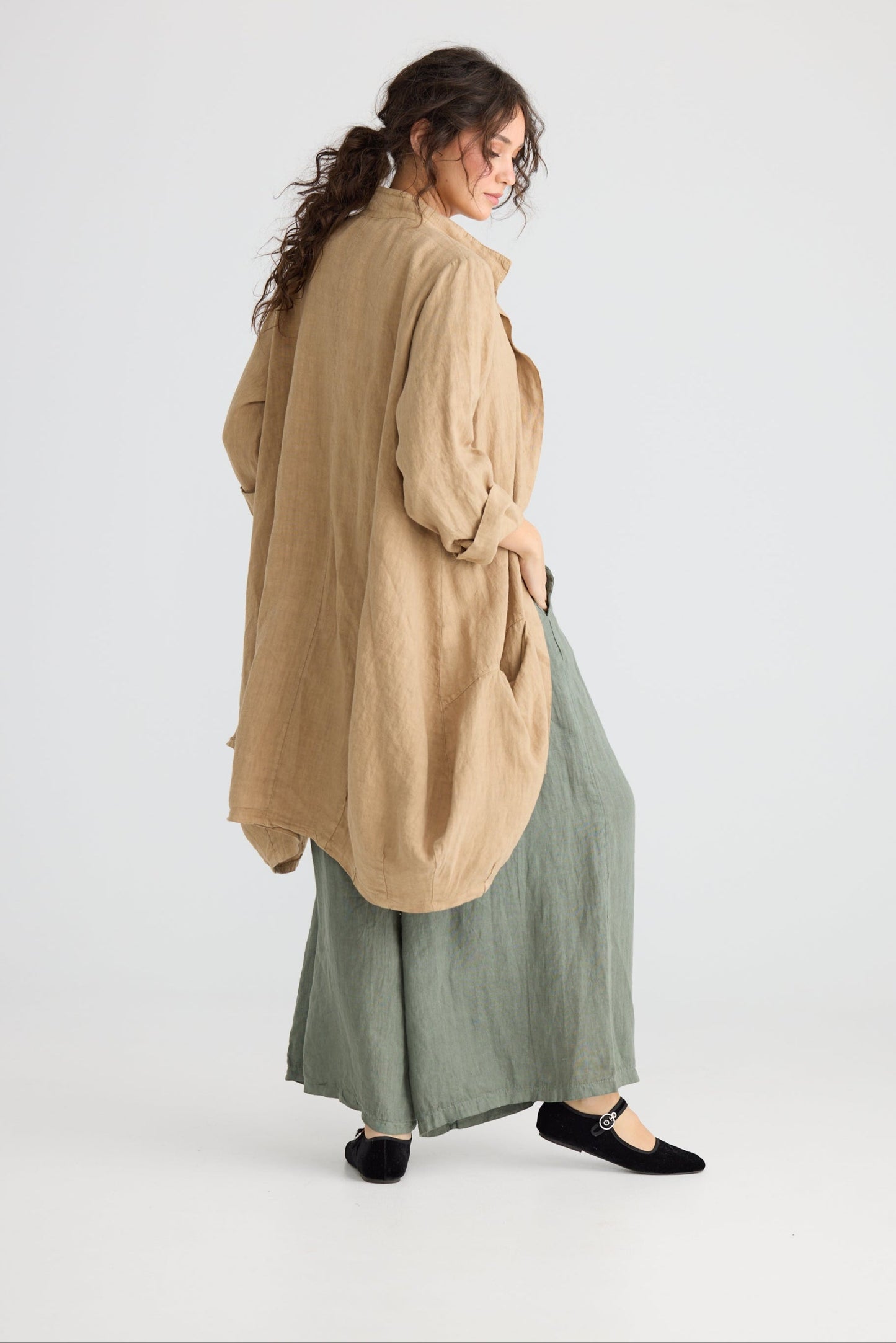 Harper Lee Linen Jacket . Capuccino