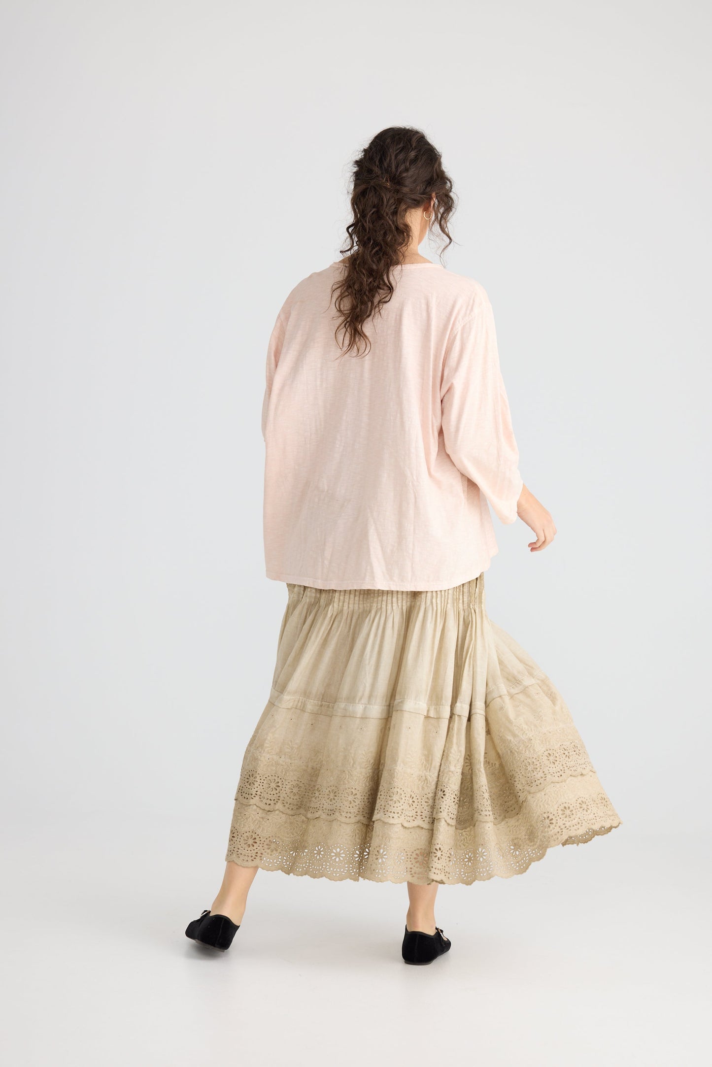 Bonnie Rose Tshirt.  Blush Rose