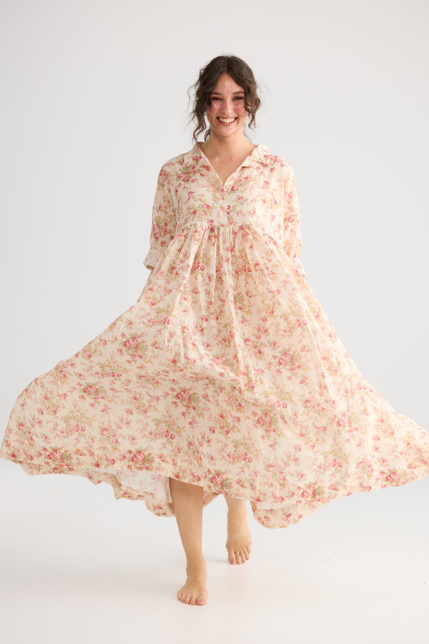 Meadowlark Dress coat. Vintage Floral ... Cream