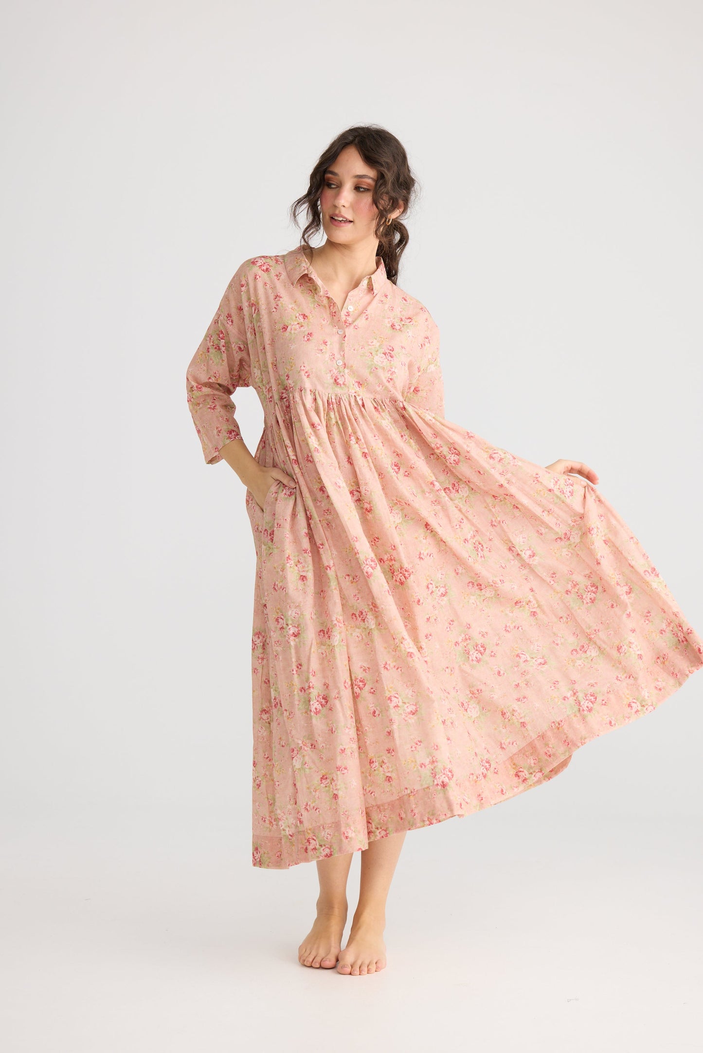 Meadowlark. Cotton floral duster dress. Peachy Pink