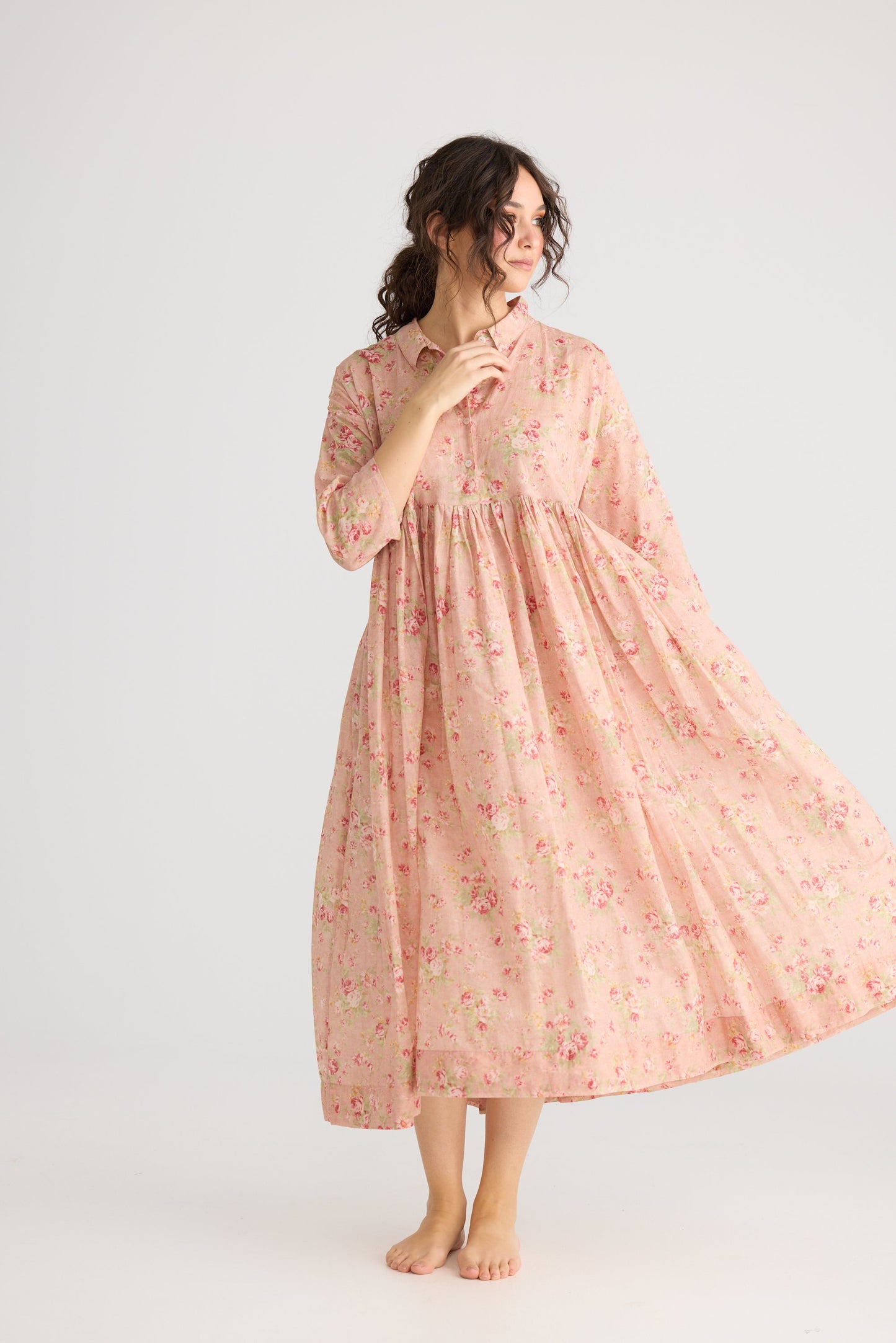 Meadowlark. Cotton floral duster dress. Peachy Pink