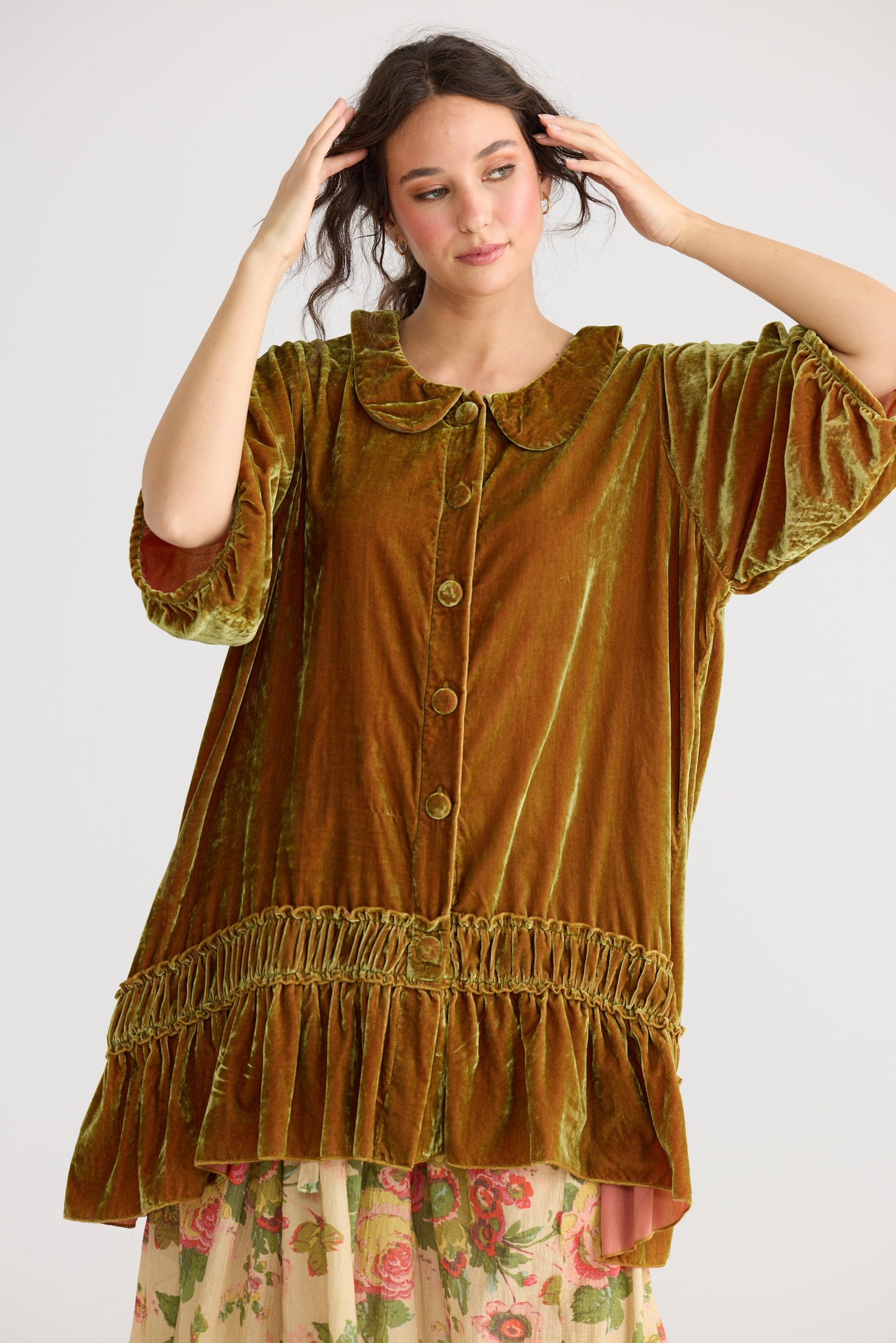 Florentine Velvet Coatdress. Russet Gold.