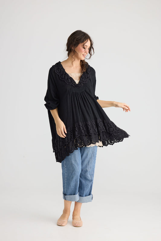 Florizel top. Ebony.