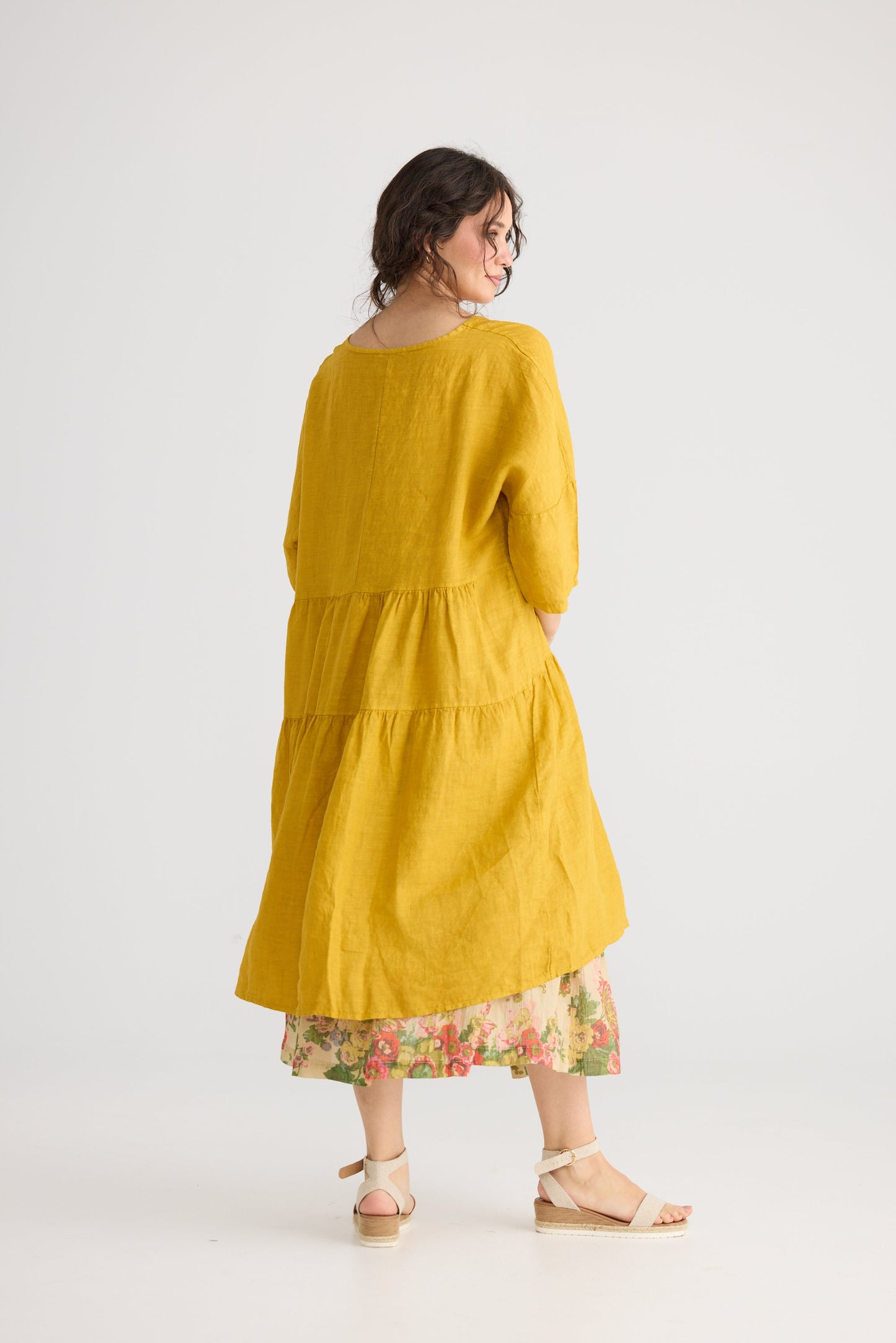 Stella linen dress. Sunflower