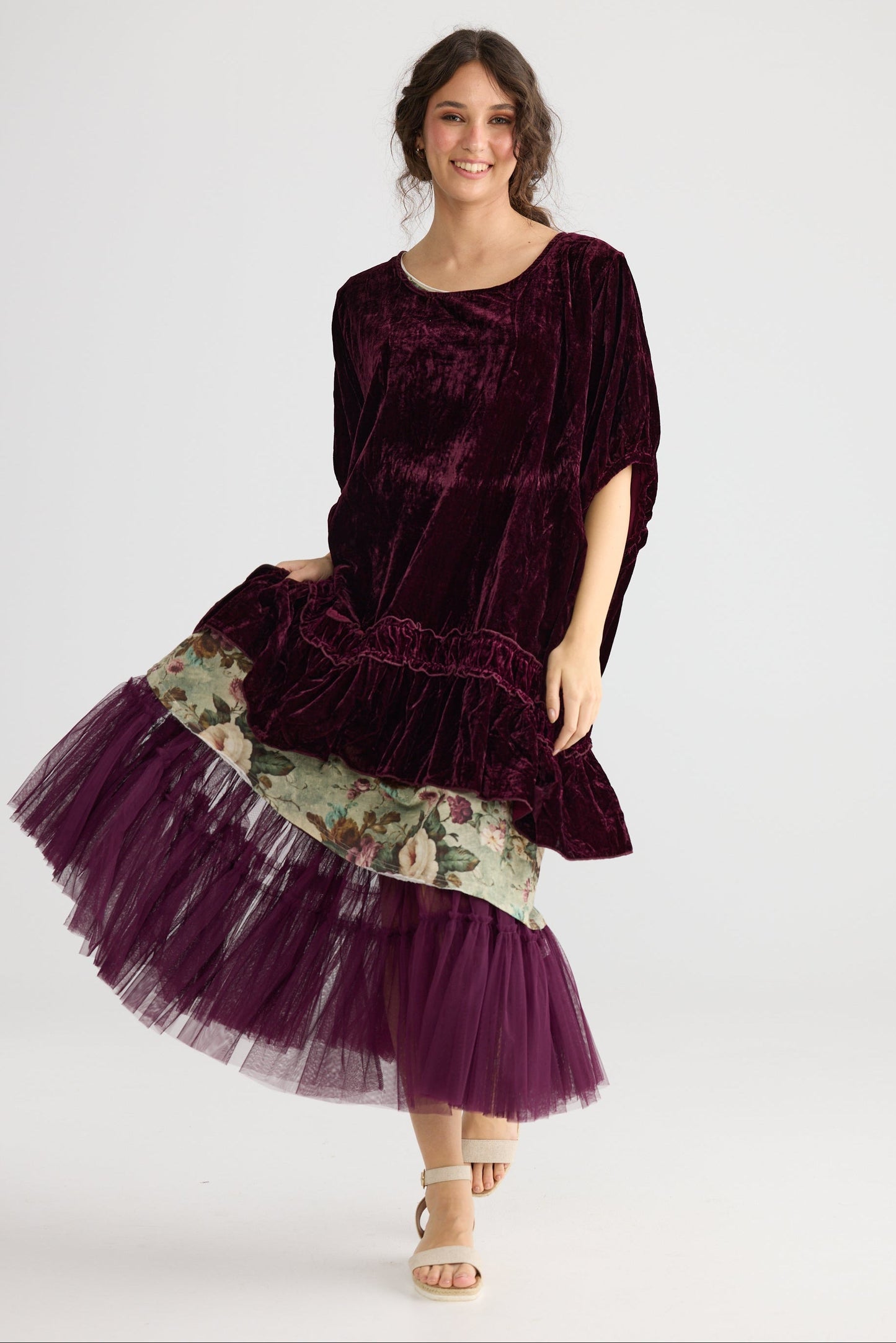 Violette Velvet Dress.   Bordeaux