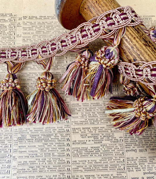 Tapestry Tassel Trim - 10 metre length