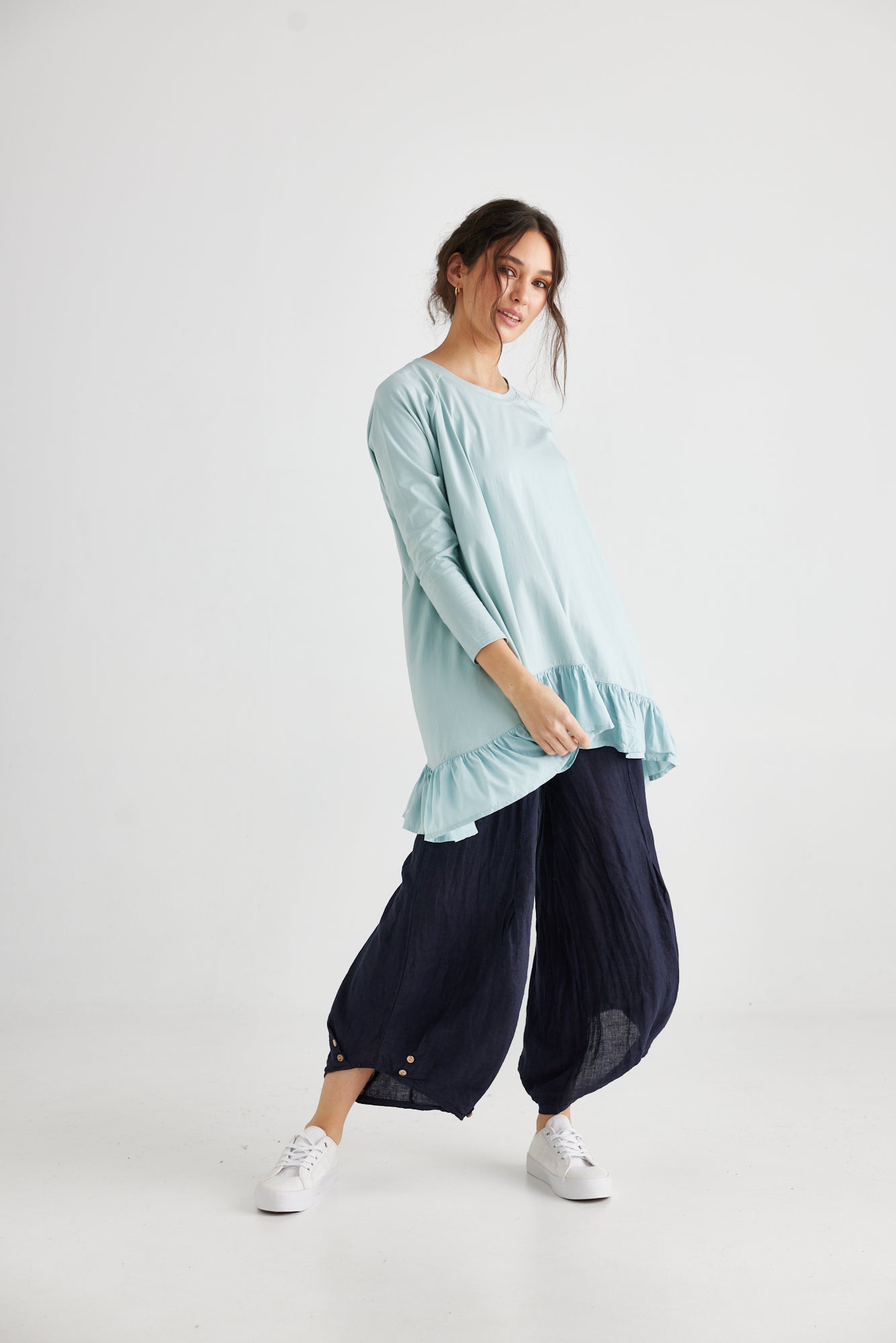 Lulu linen pants. Black.