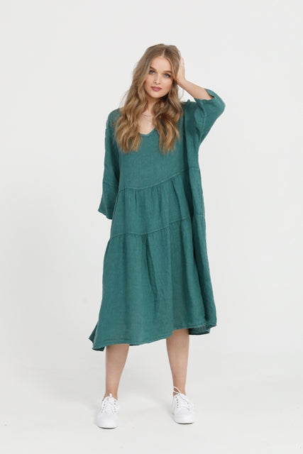 Stella linen dress. Emerald