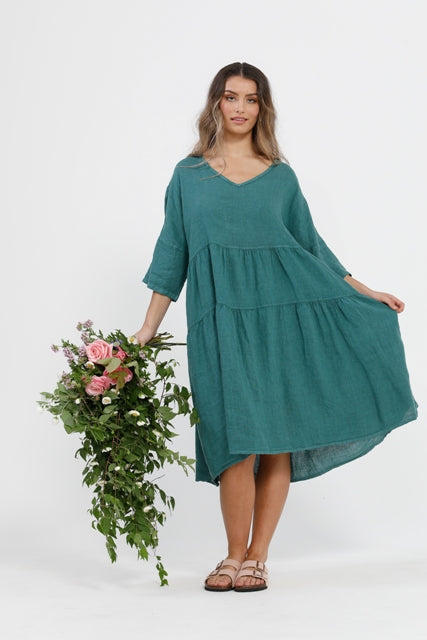 Stella linen dress. Emerald