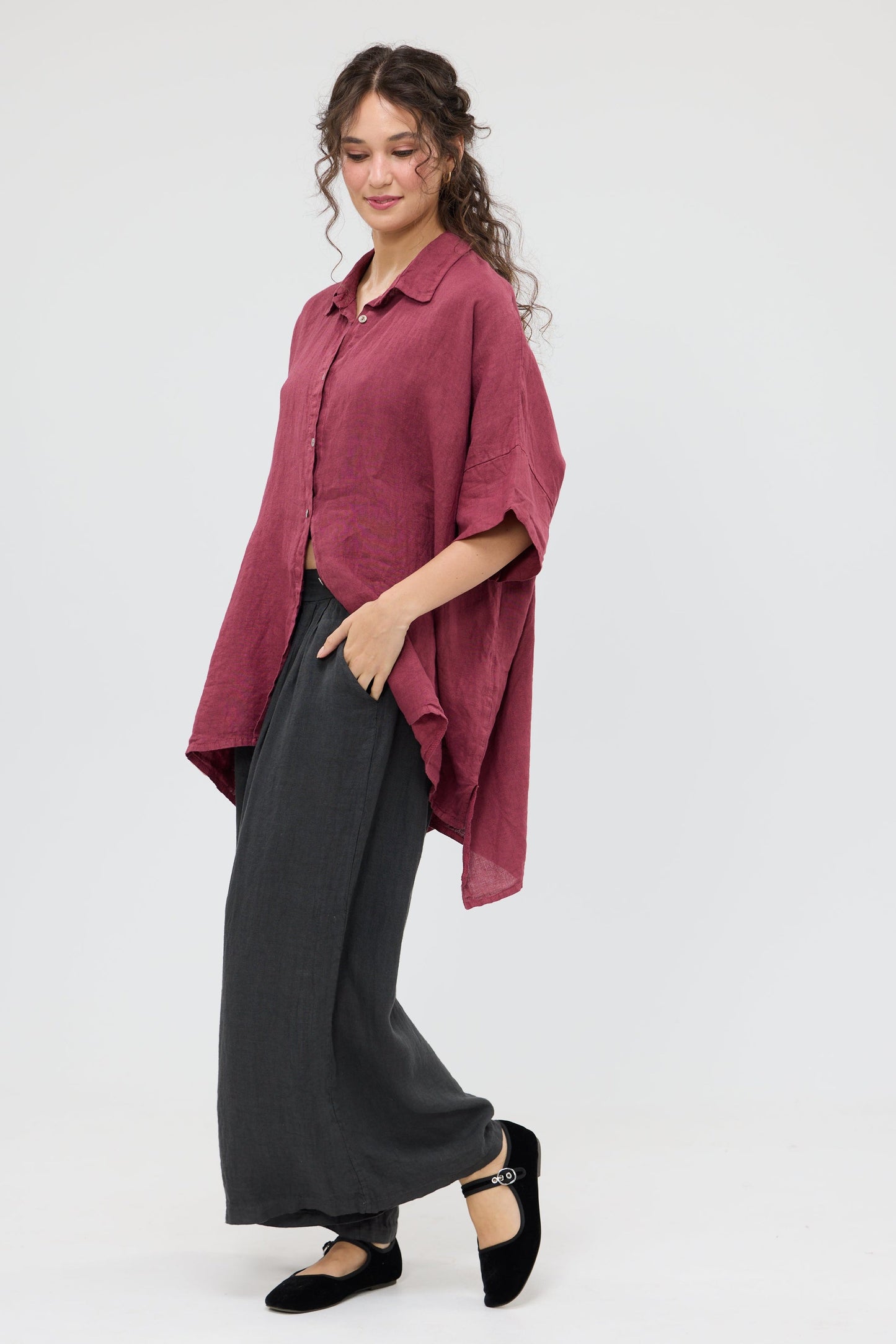 Teddie Linen shirt. Berry