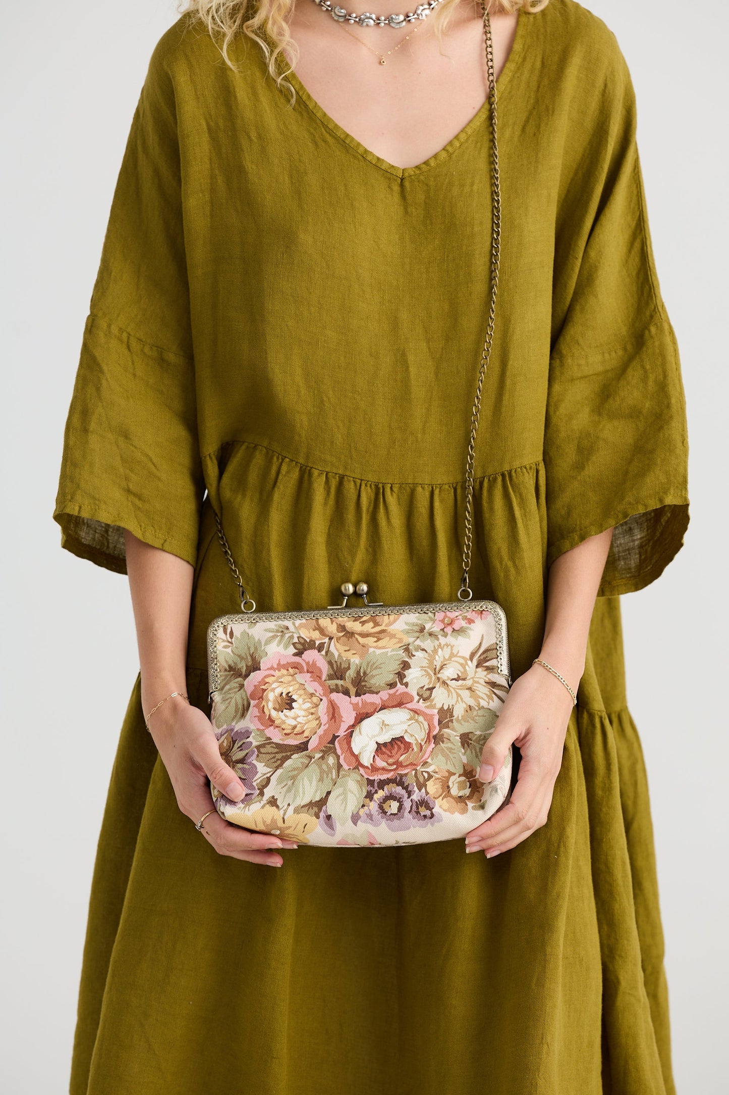 Stella linen dress. Avocado