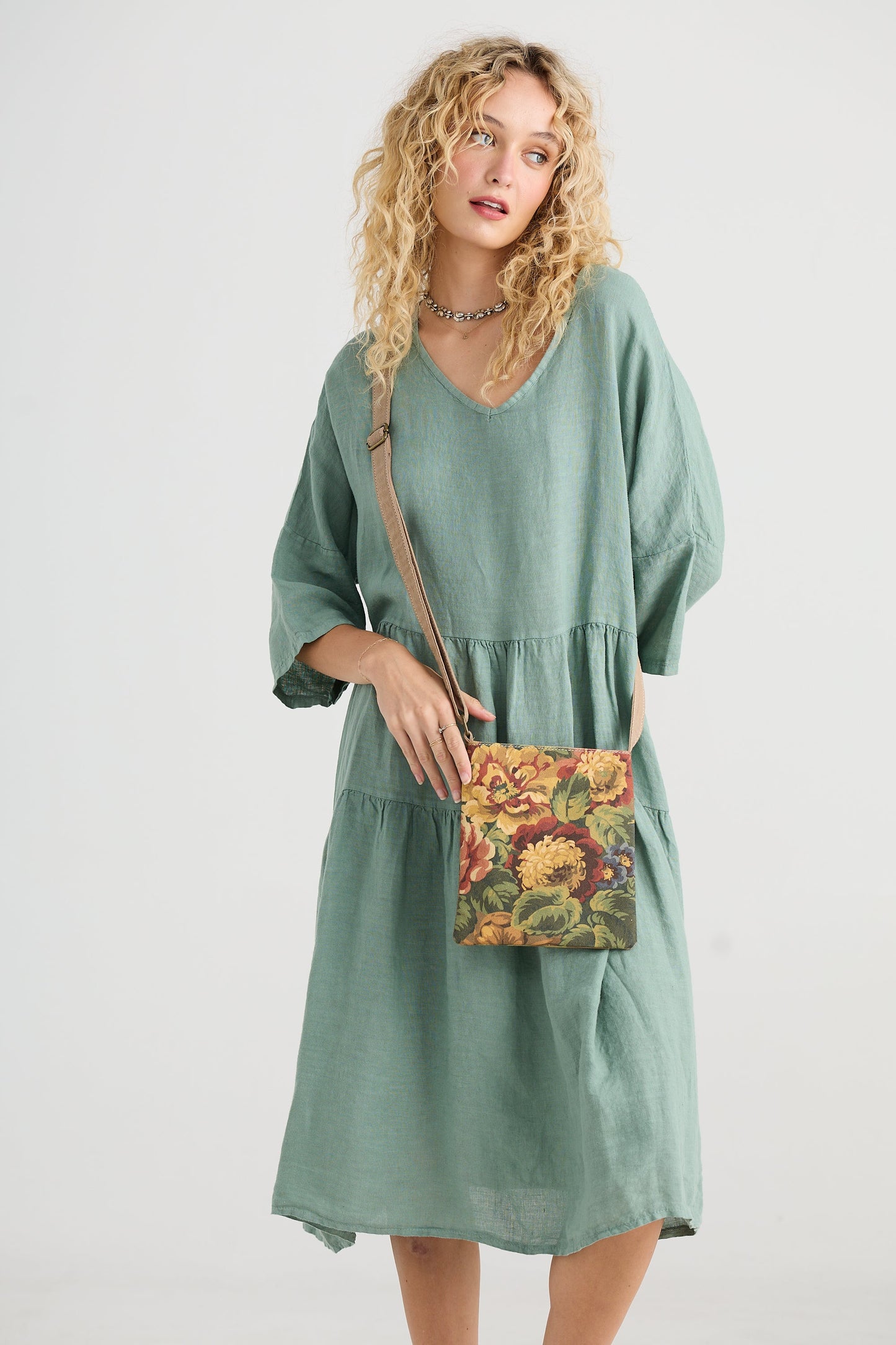 Stella linen dress. Sea Foam.
