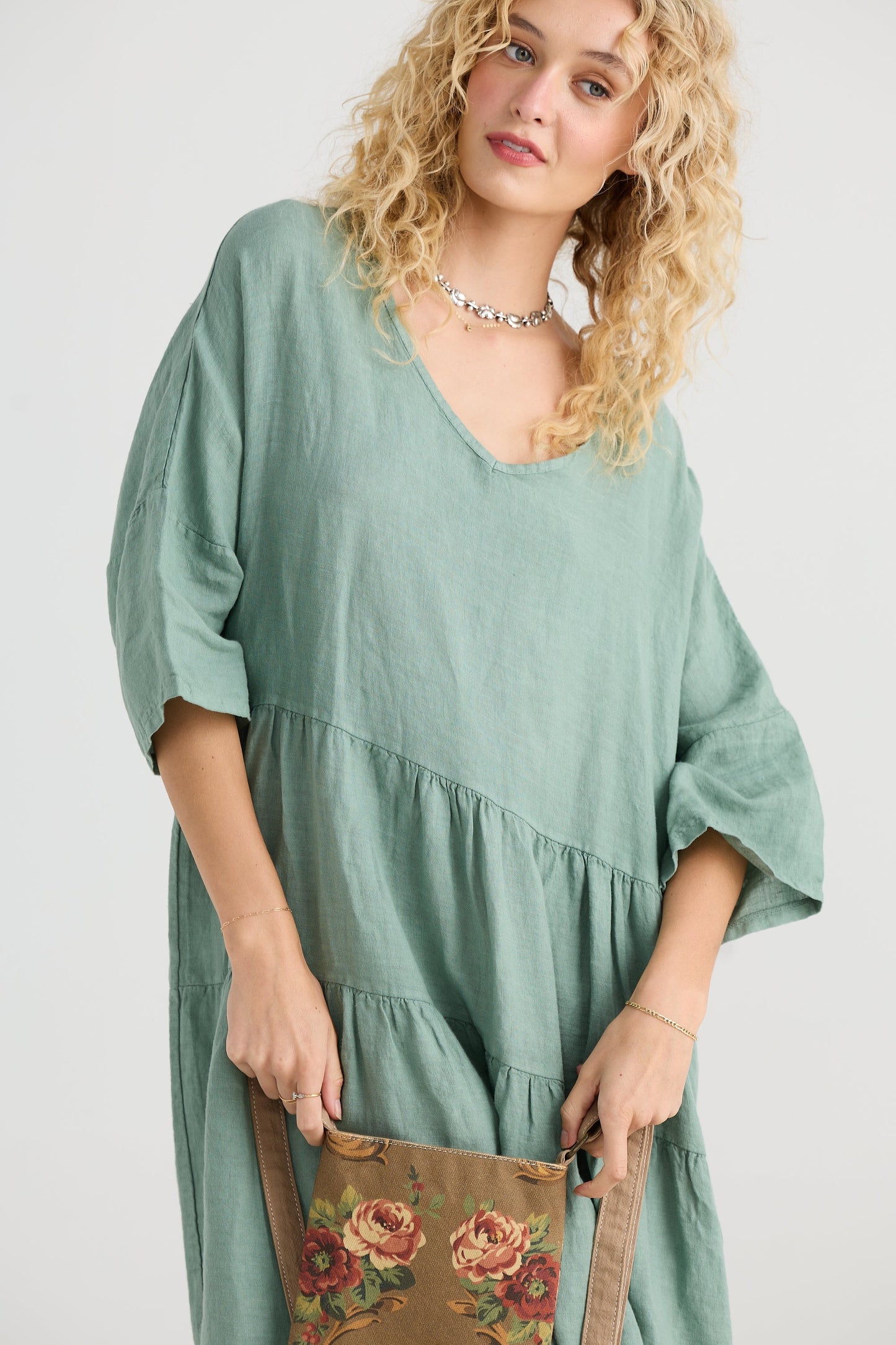 Stella linen dress. Sea Foam.