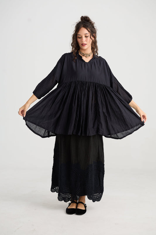Shalimar silk and cotton top. Ebony