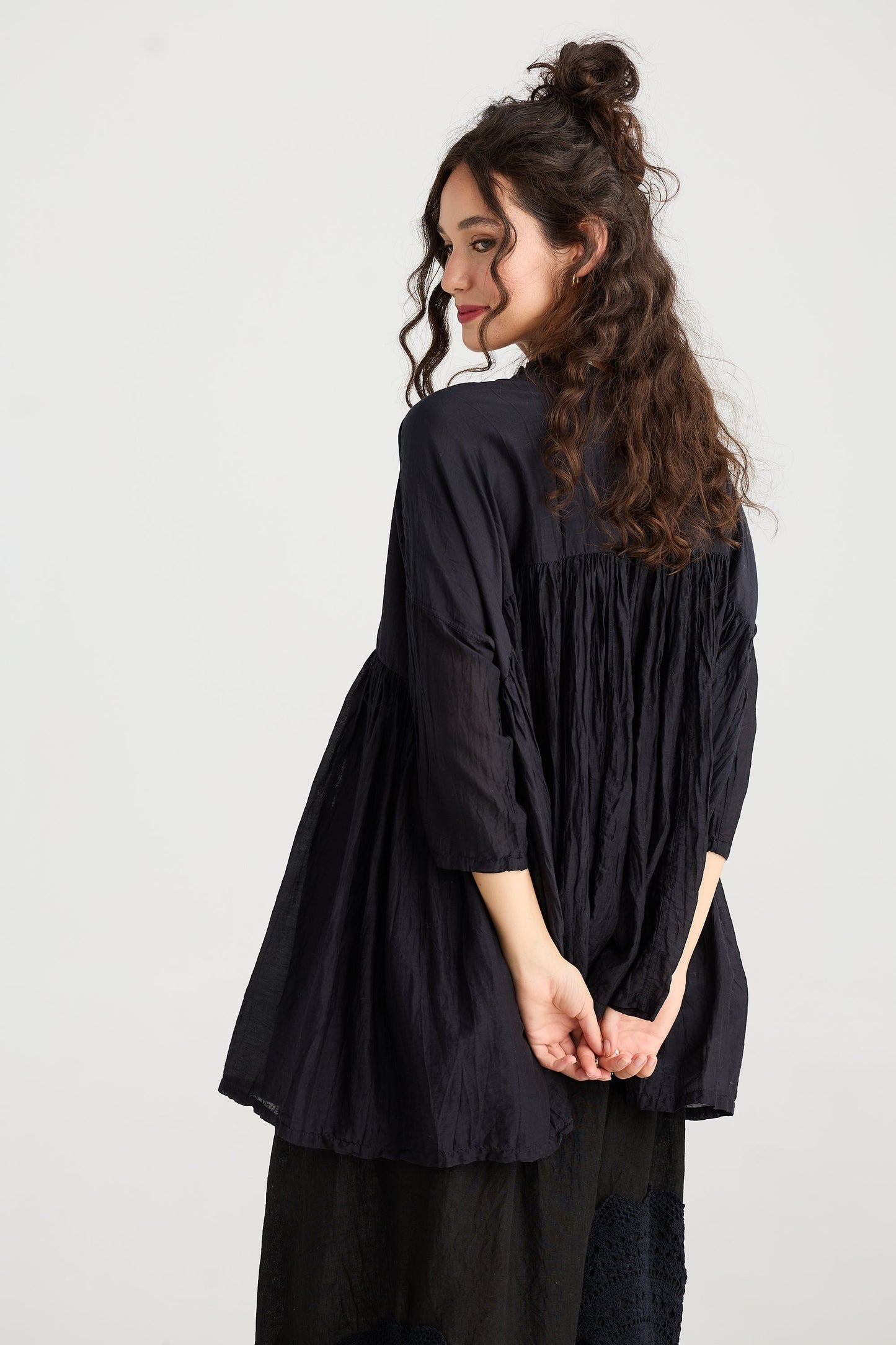 Shalimar silk and cotton top. Ebony