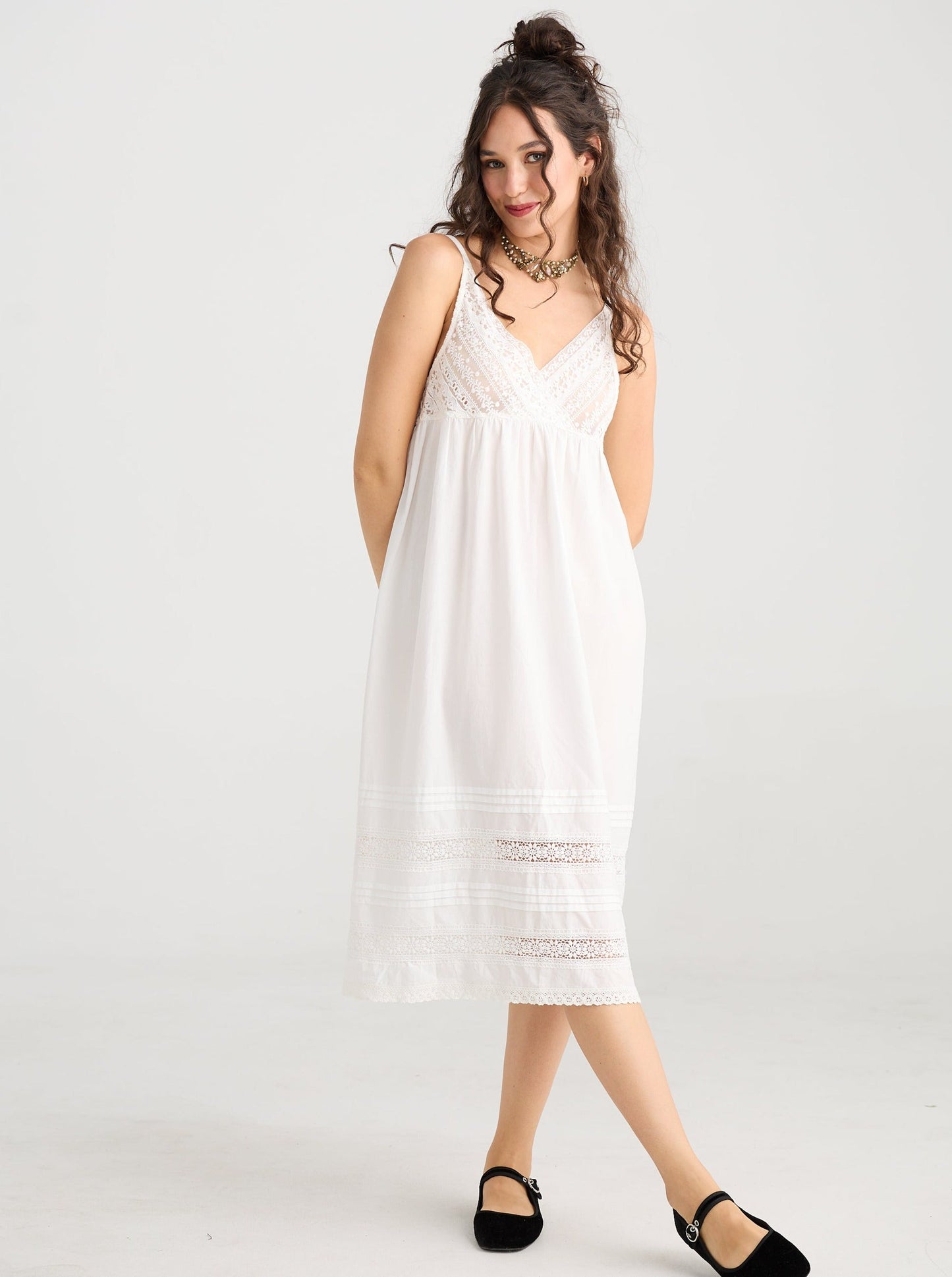 Blossomtime lace and cotton slip. Ivory
