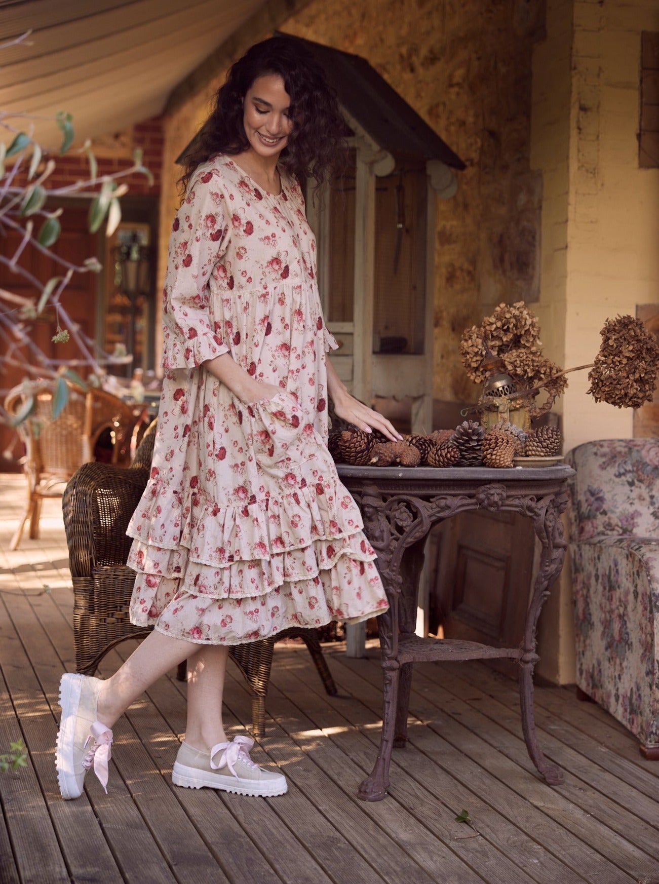 Cymbeline  Ruffled dress. Red Rose