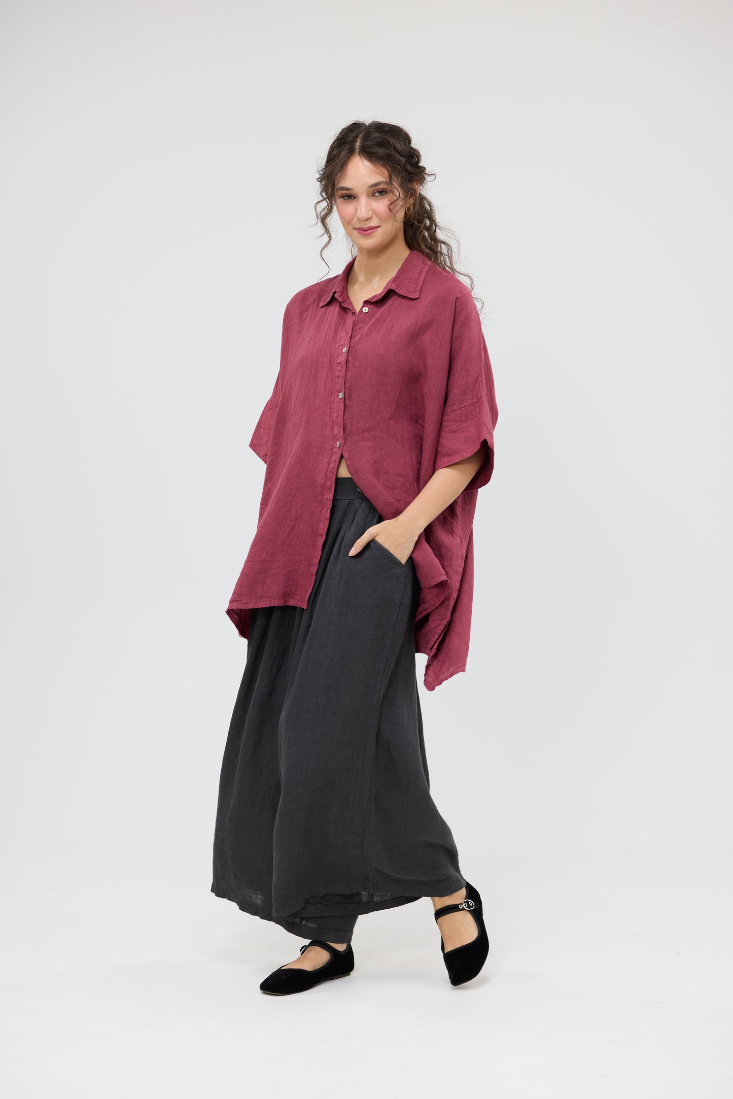 Teddie Linen shirt. Berry