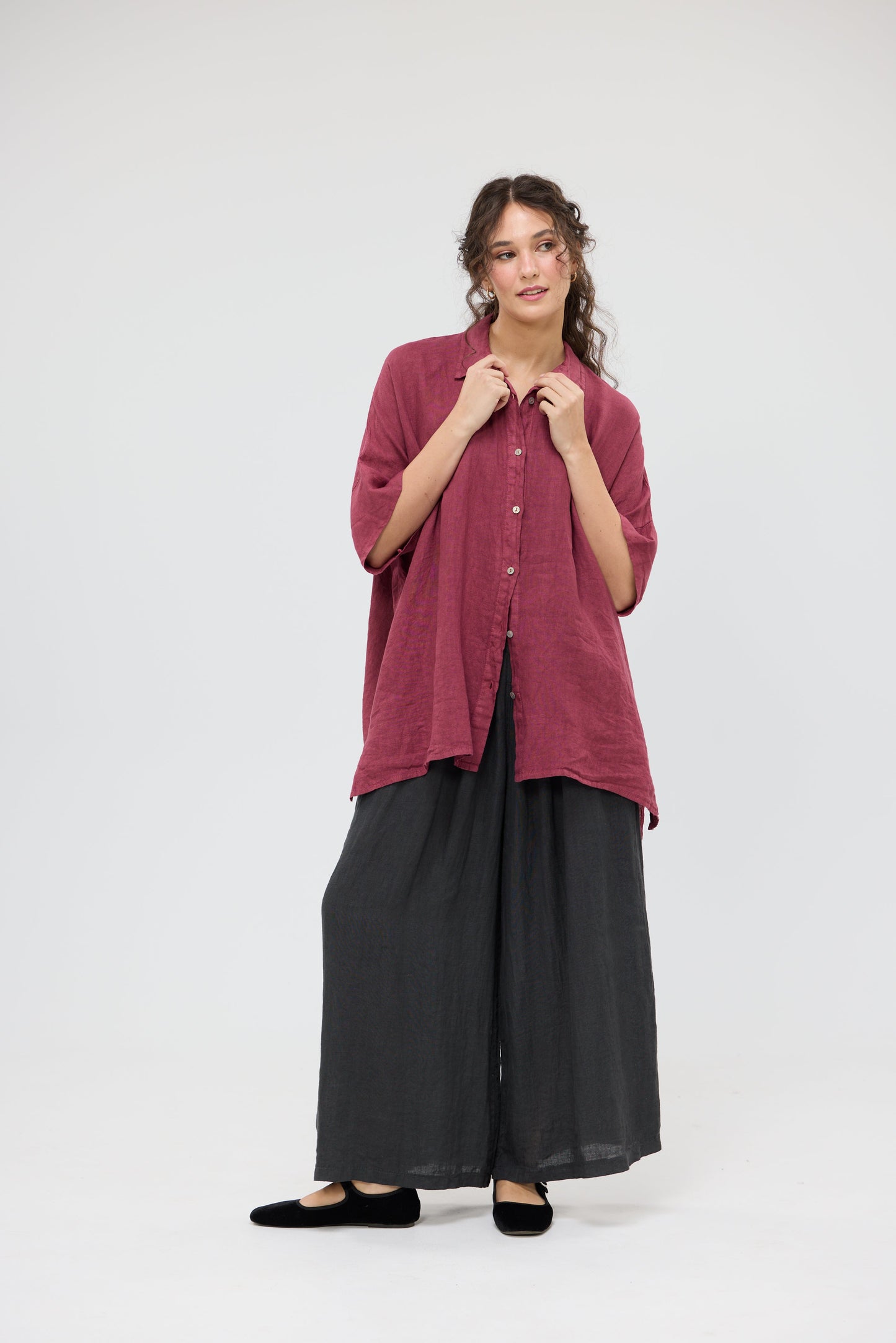 Teddie Linen shirt. Berry