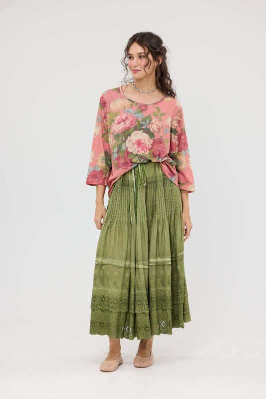 Talk to Me in Flowers cotton floral Tee . Vintage inspired Relaxed fit top. Coral Bouquet