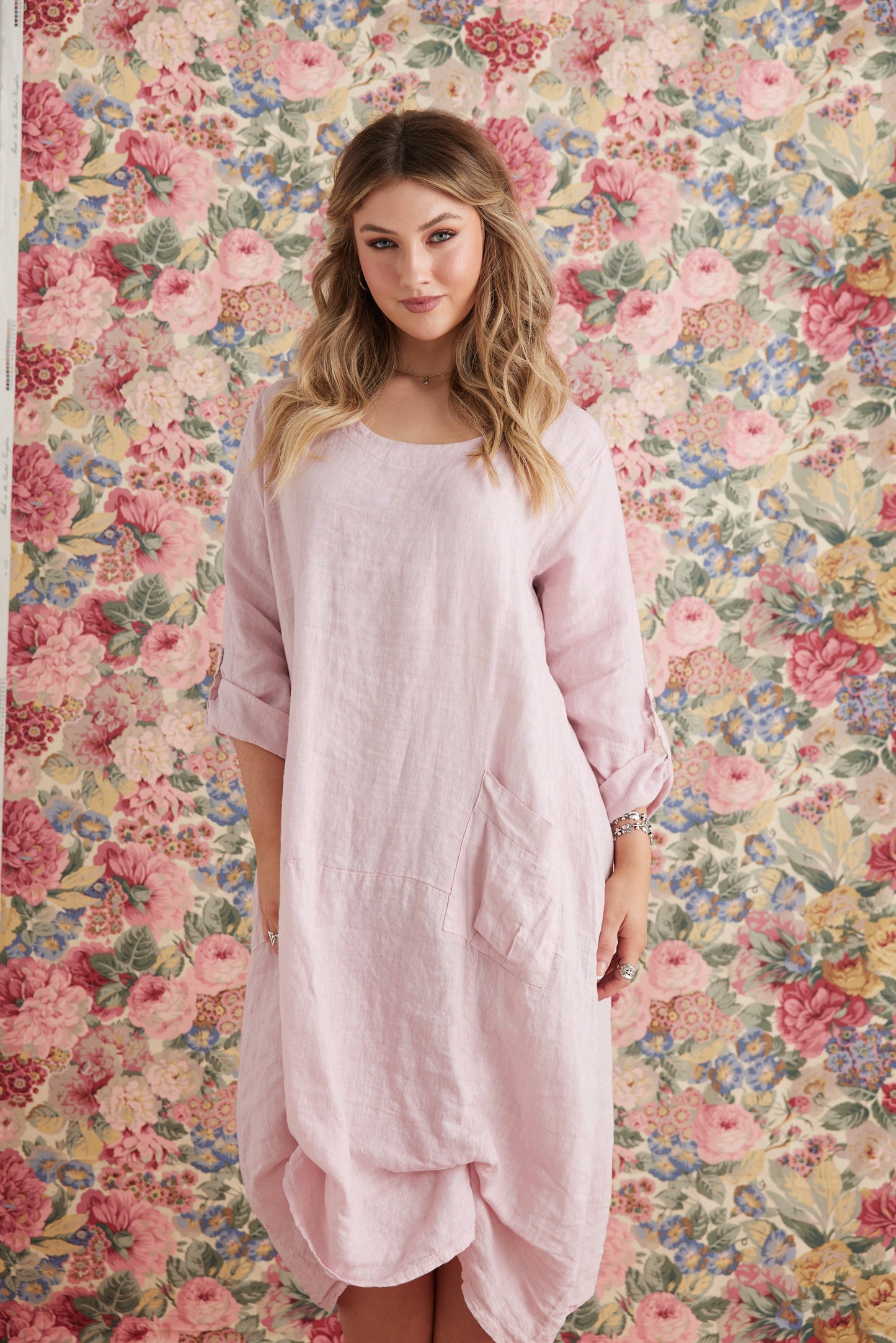 Primavera linen Dress . pink. Long sleeve