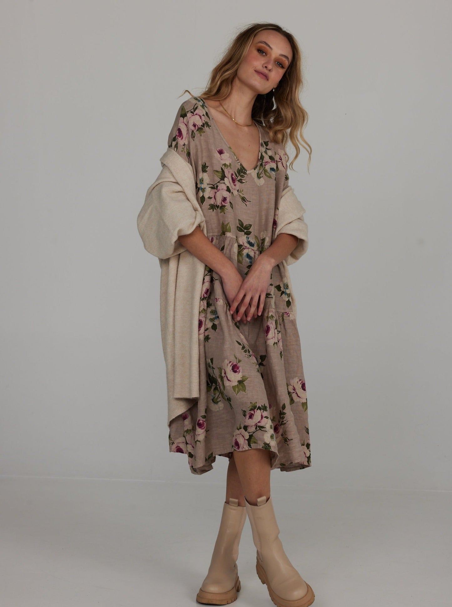 Stella floral linen dress. Seamist Rose
