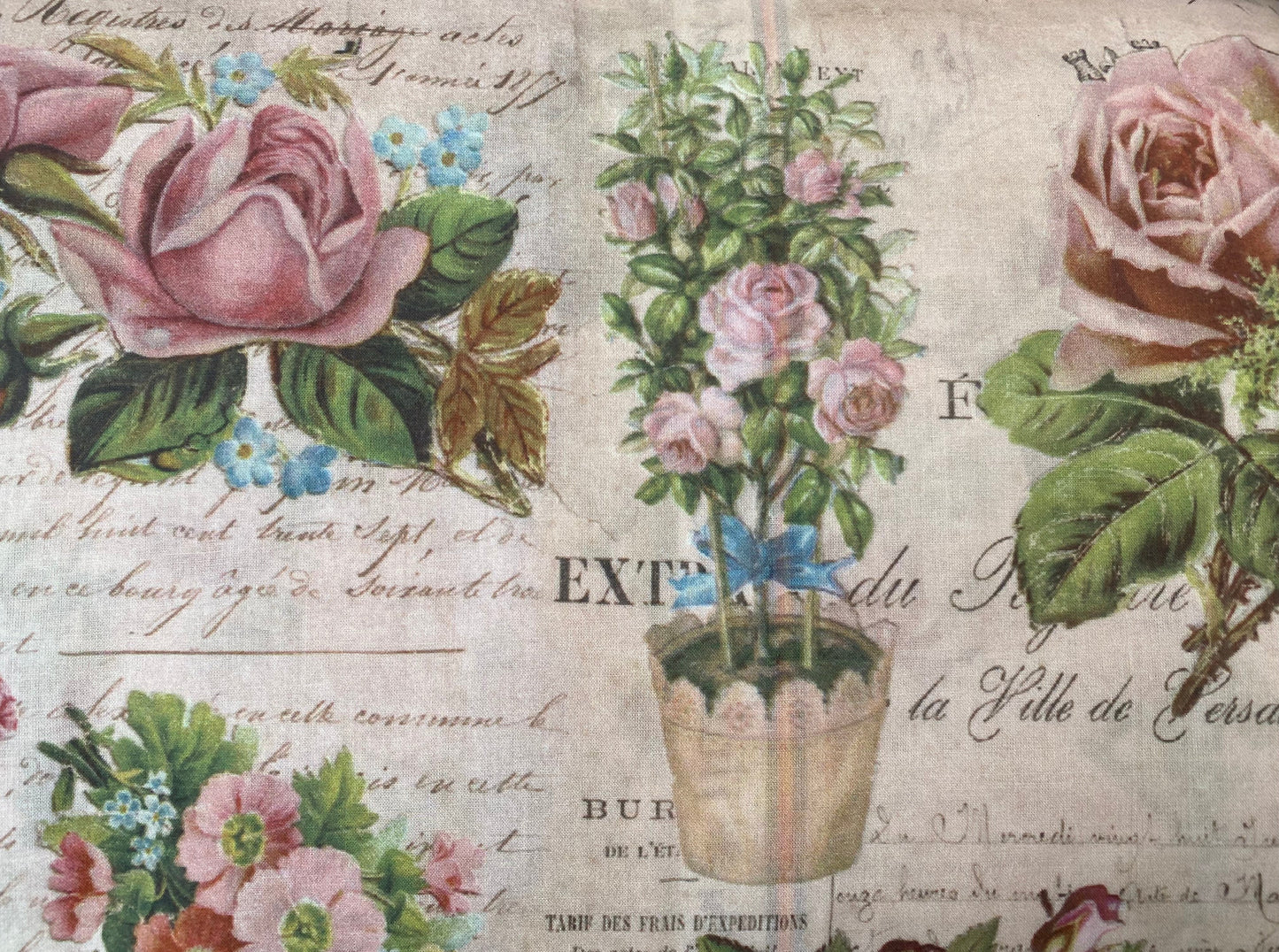 Paper Flowers print. 100 % cotton for quilters and sewers. Vintage floral