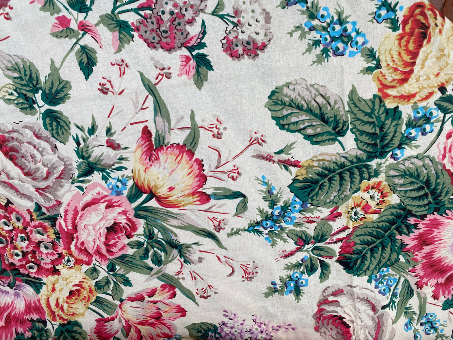 Floral Bouquet floral Fabric by the meter. Florist