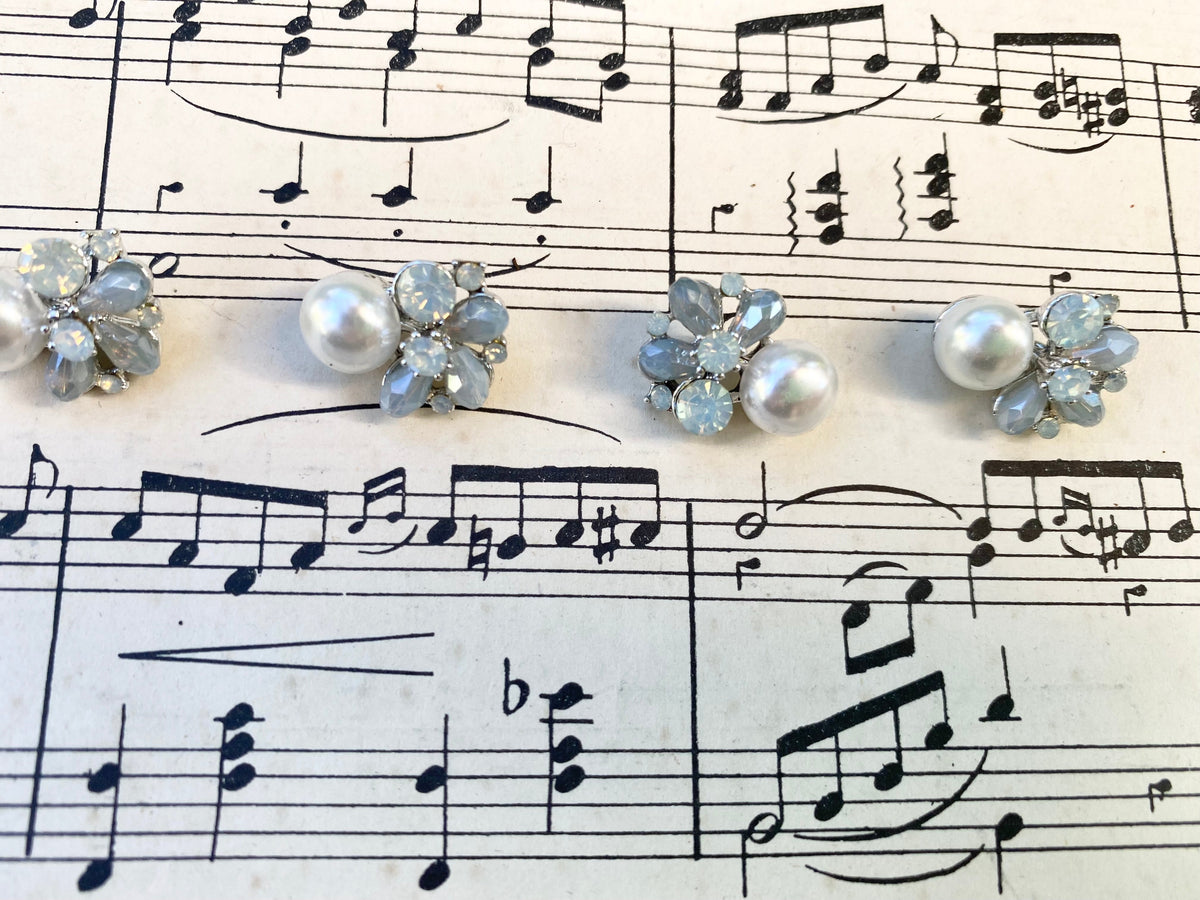 Blue crystal and pearl (set of 4 buttons) Blue - Pack of 10