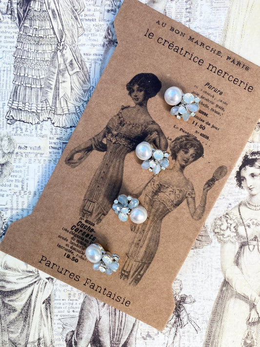 Blue crystal and pearl (set of 4 buttons) Blue - Pack of 10